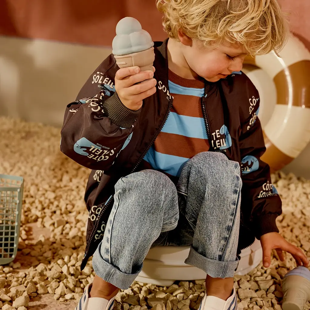 Zomerjas bomber Senne (after dark)