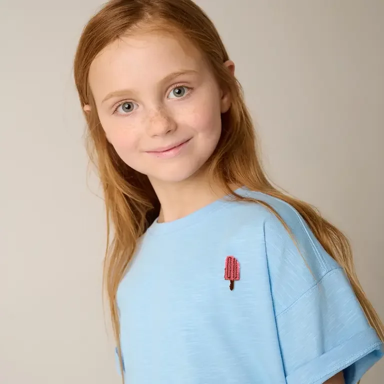 T-shirt Poppi backprint (blue bell)