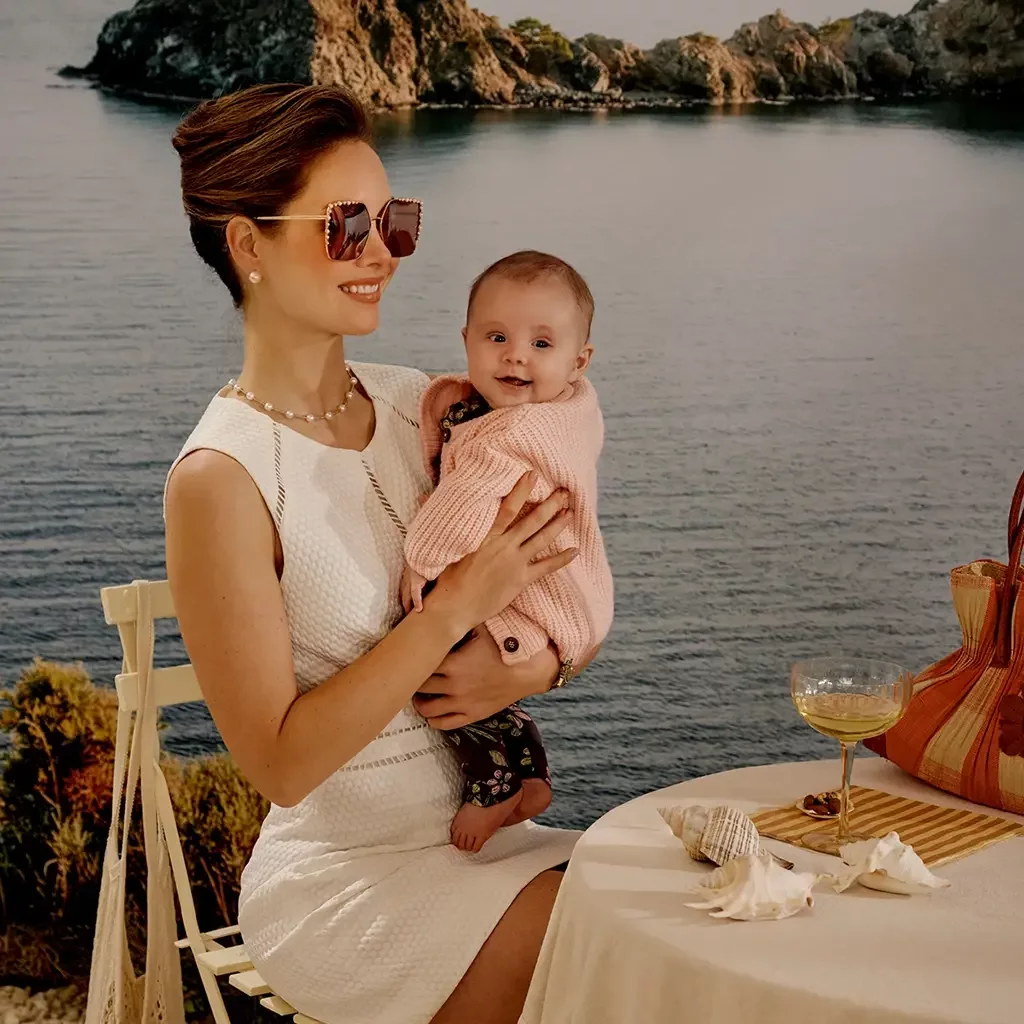 Gebreid vestje Roza (rocky rose)