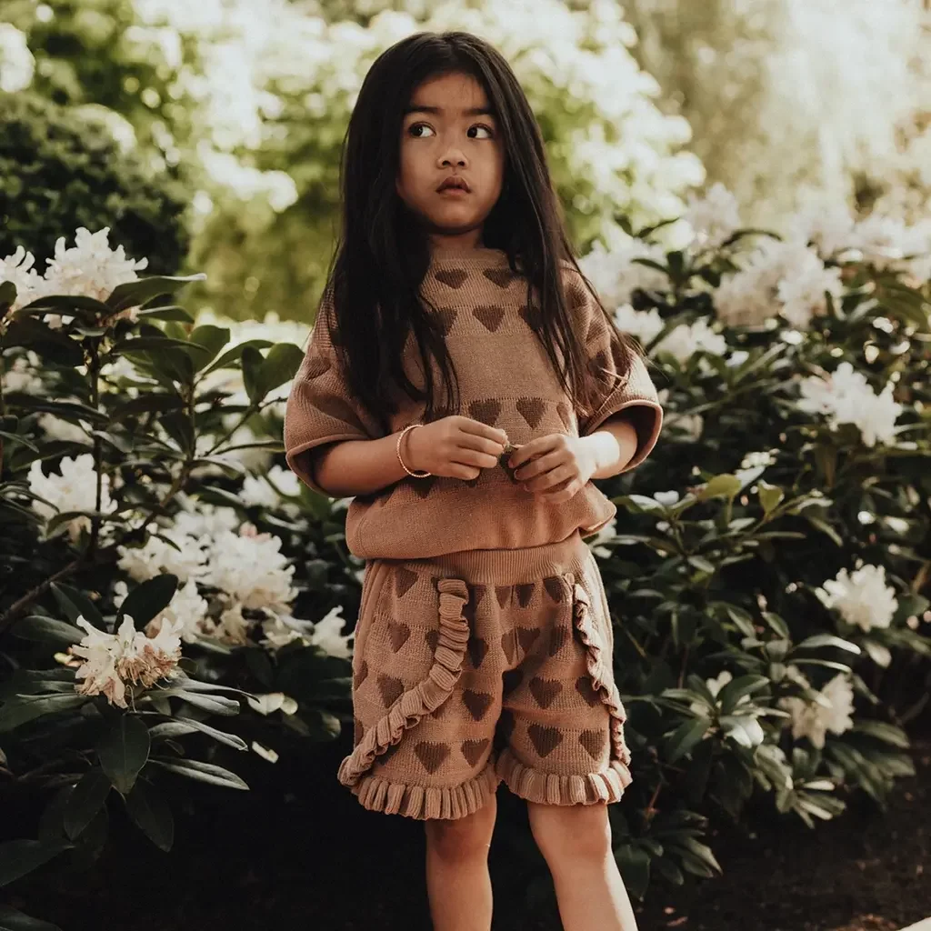 Gebreid kort broekje Casares (peach almond)