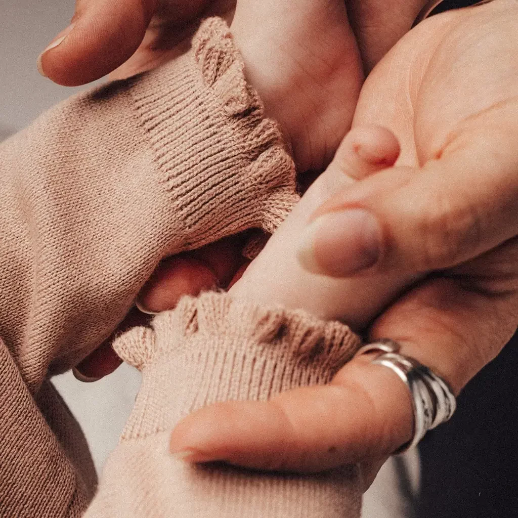 Gebreid broekje Lauren (rose cafe)