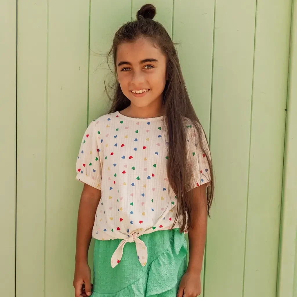 Blouse (little hearts)