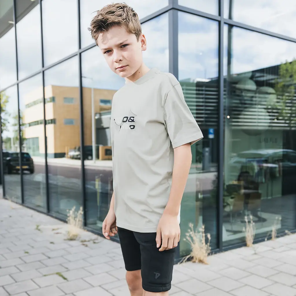 T-shirt Loosefit Drace (pebble stone)