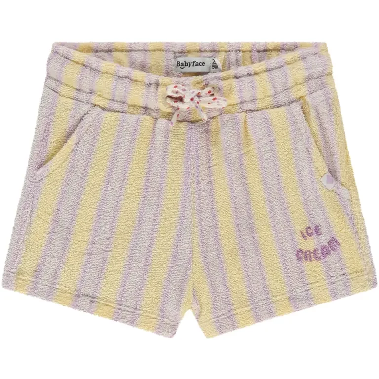 Kort broekjes (buttercup)