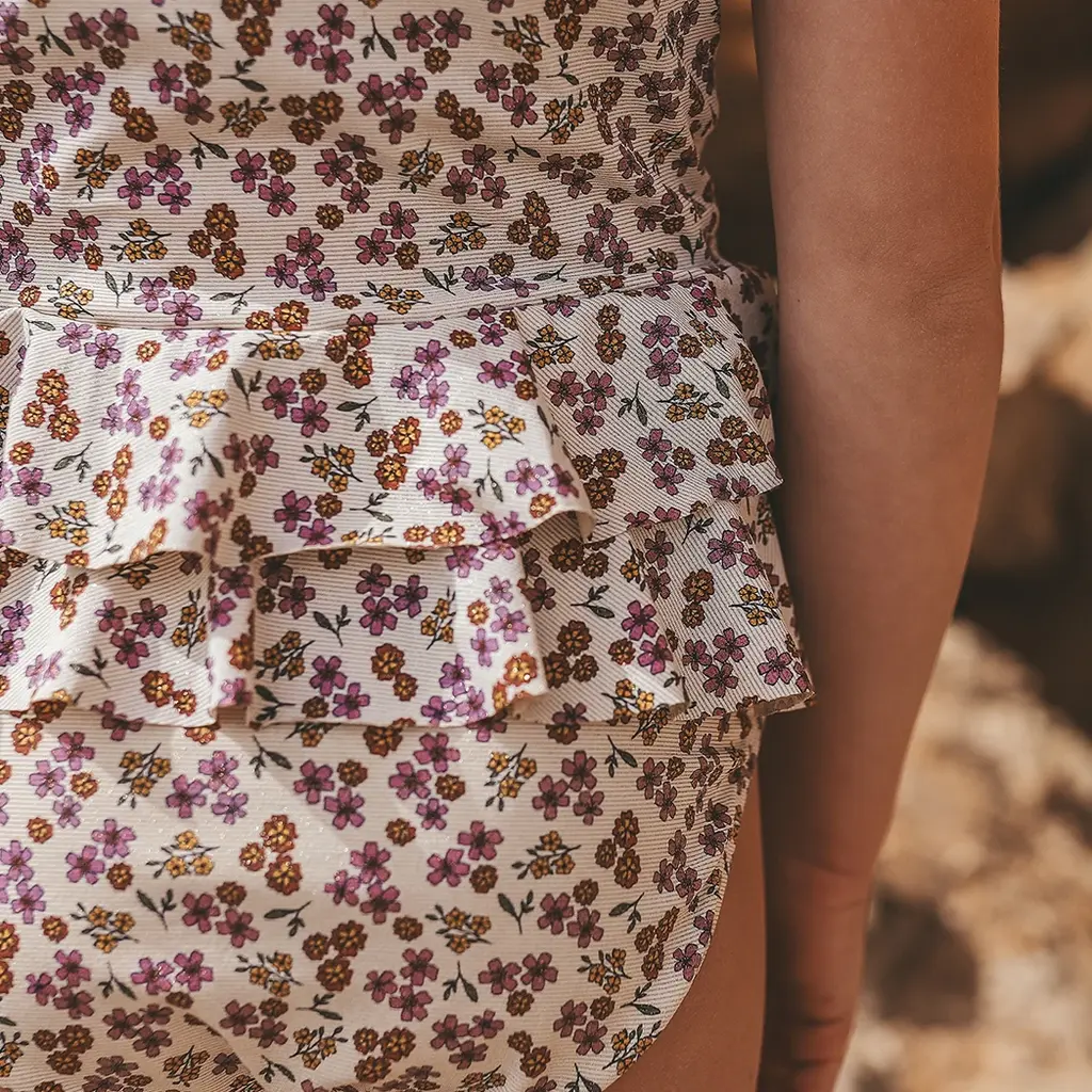 Badpak Sparkly Flower (white swan)