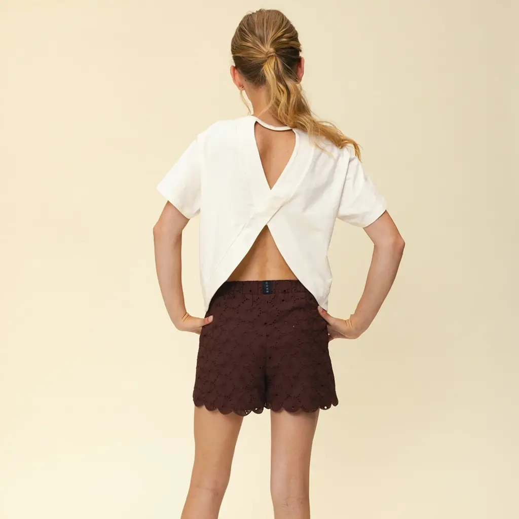 T-shirt (warm white)