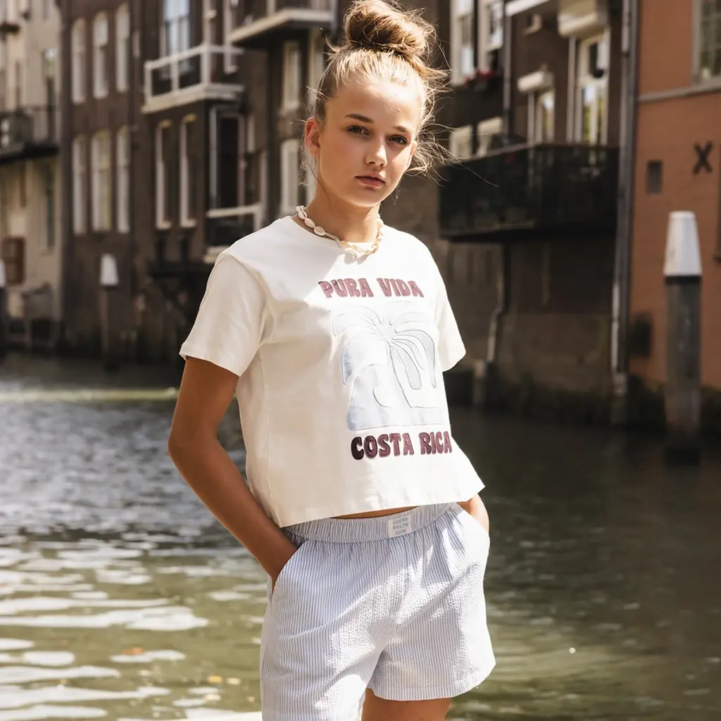 T-shirt (warm white)