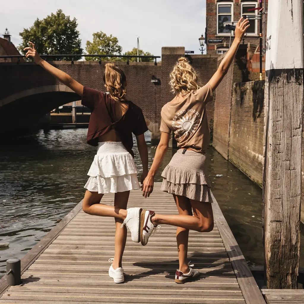 T-shirt backprint (beige)