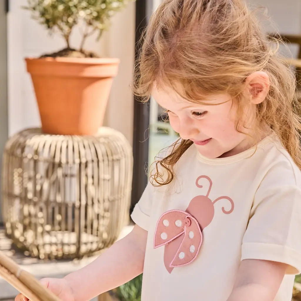Tweedelig setje (off-white) - t-shirtje met broekje