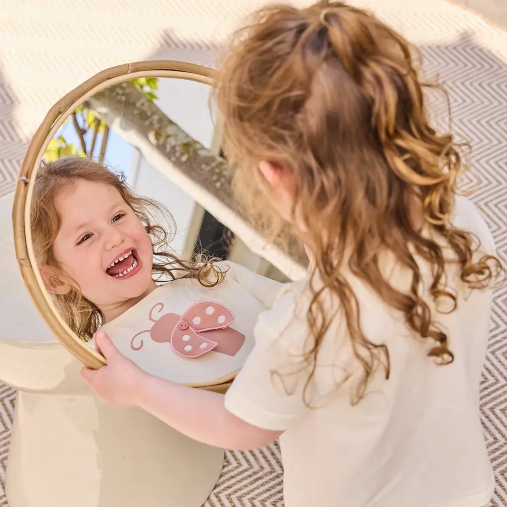 Tweedelig setje (off-white) - t-shirtje met broekje