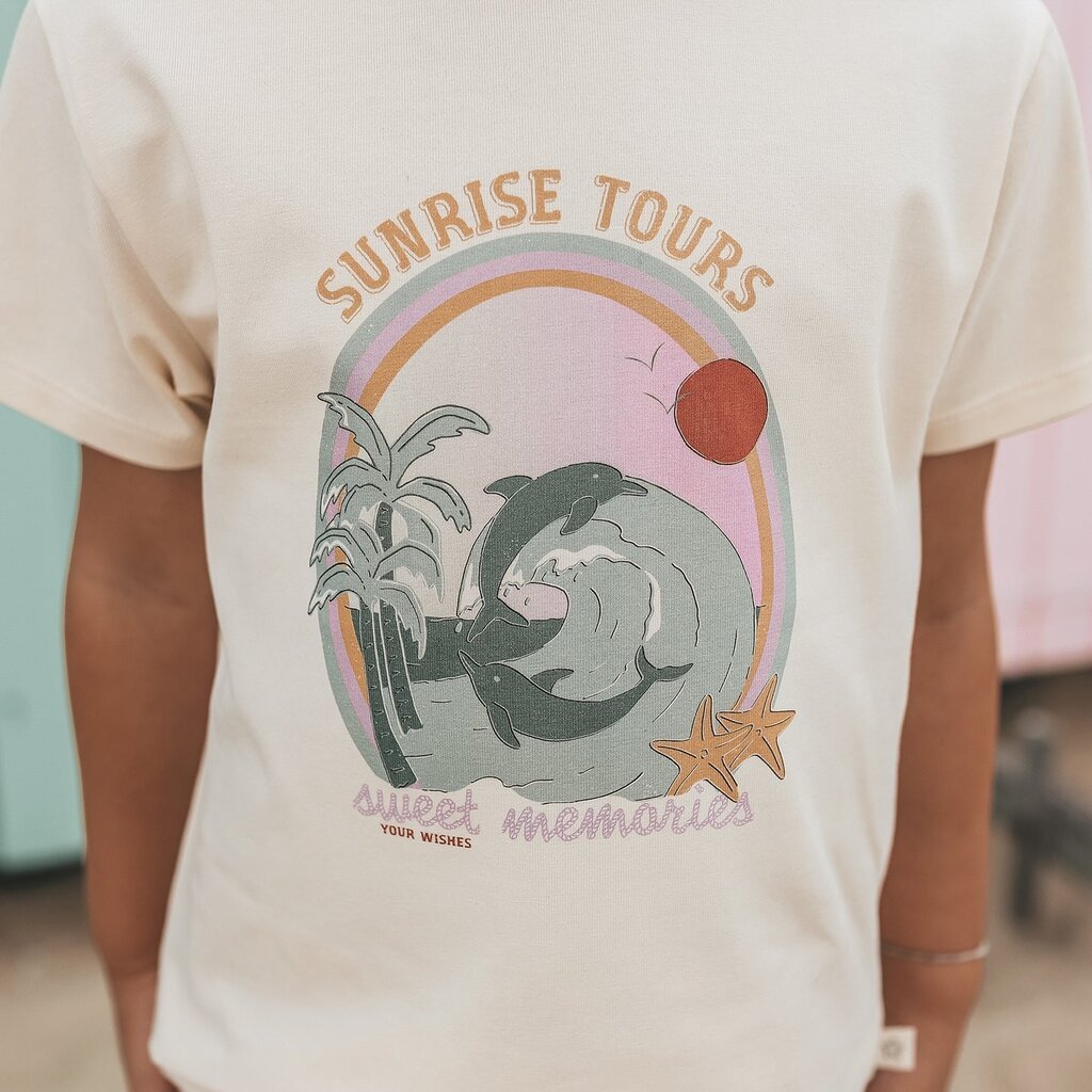 T-shirt Sunrise (white swan)