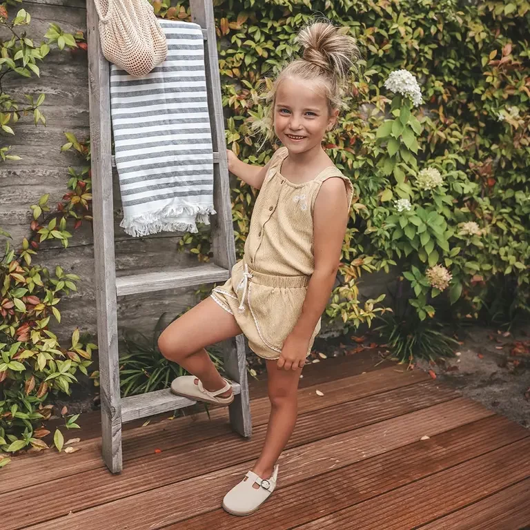 Kort broekje Wavy (desert dust)