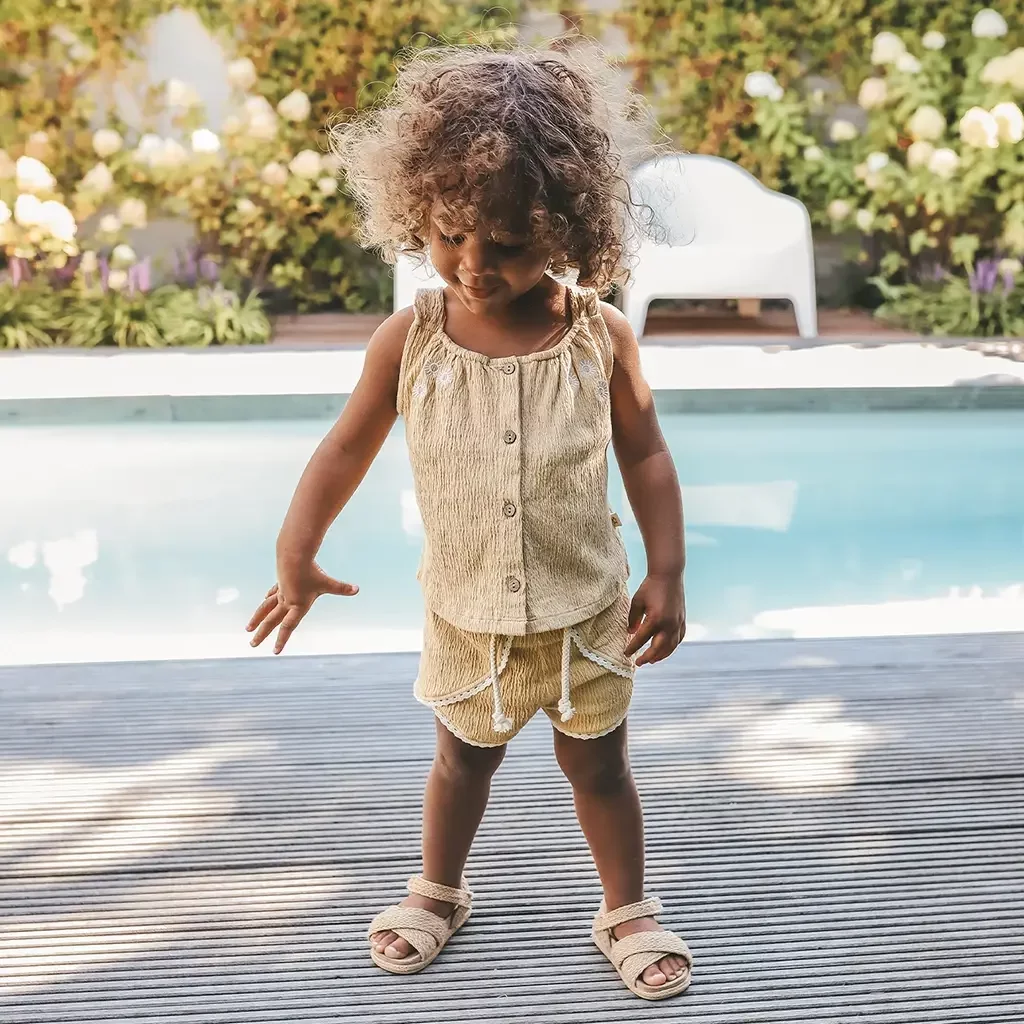 Kort broekje Wavy (desert dust)