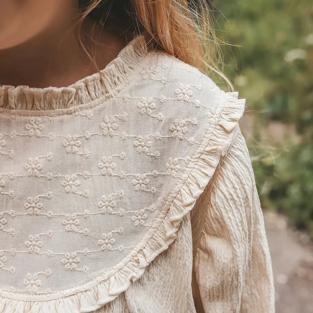 Longsleeve Wavy (white swan)