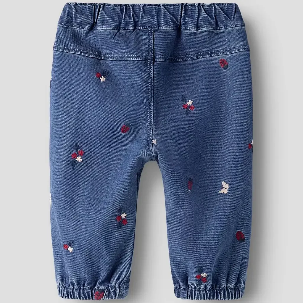 Soepel broekje MOM FIT Rise (light blue denim)