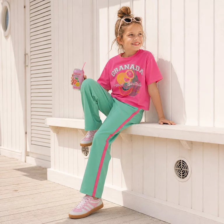 T-shirt (bubblegum)