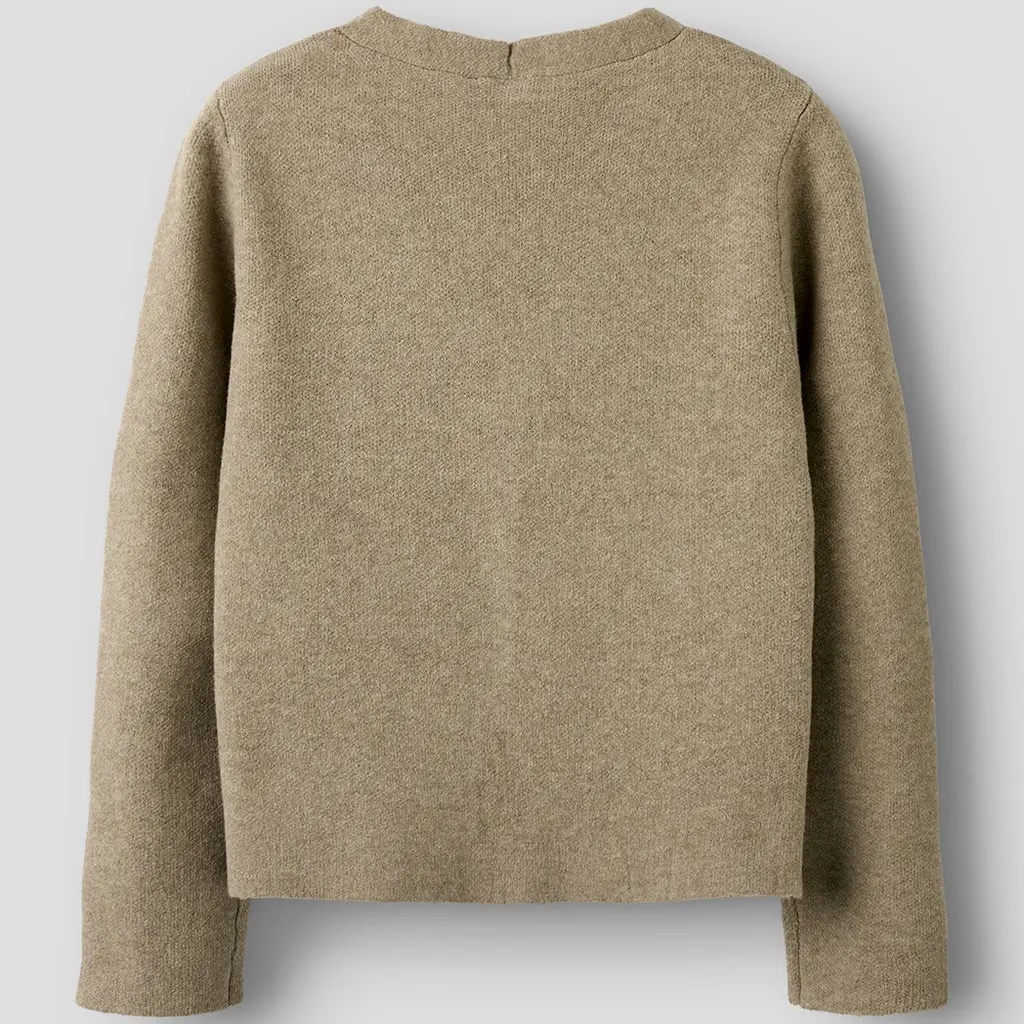 Zacht gebreid vest Berta (mocha meringue)