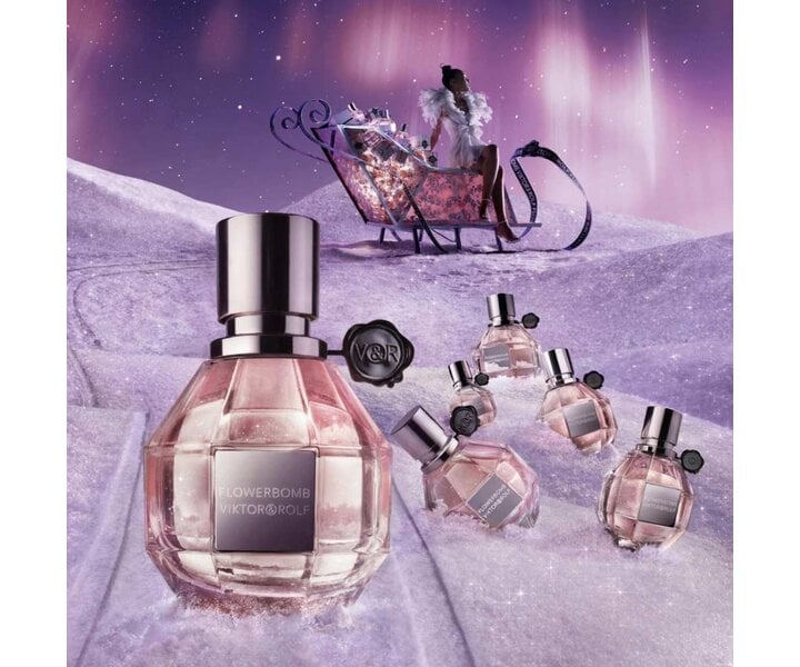 VIKTOR&ROLF FLOWERBOMB 50ml 未使用 Viktor&Rolf's Flowerbomb 50ml Eau de Parfum
