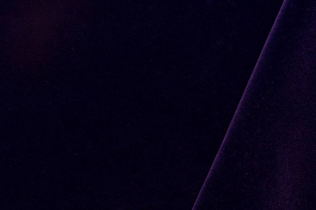 Fluweel Stof Donkerpaars – Zacht, Mat & Luxe Katoenvelours