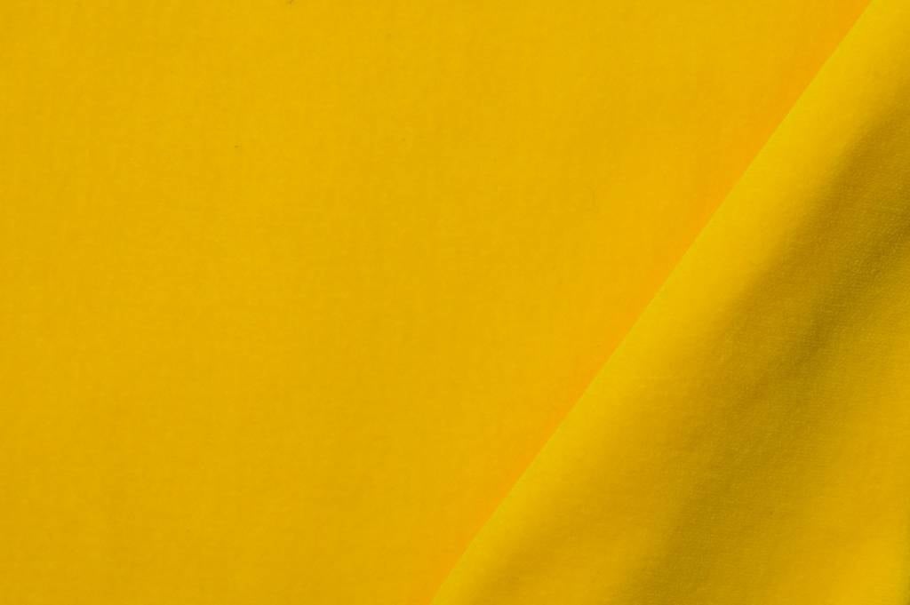 Fluweel Stof Lichtgeel – Zacht, Mat & Luxe Katoenvelours