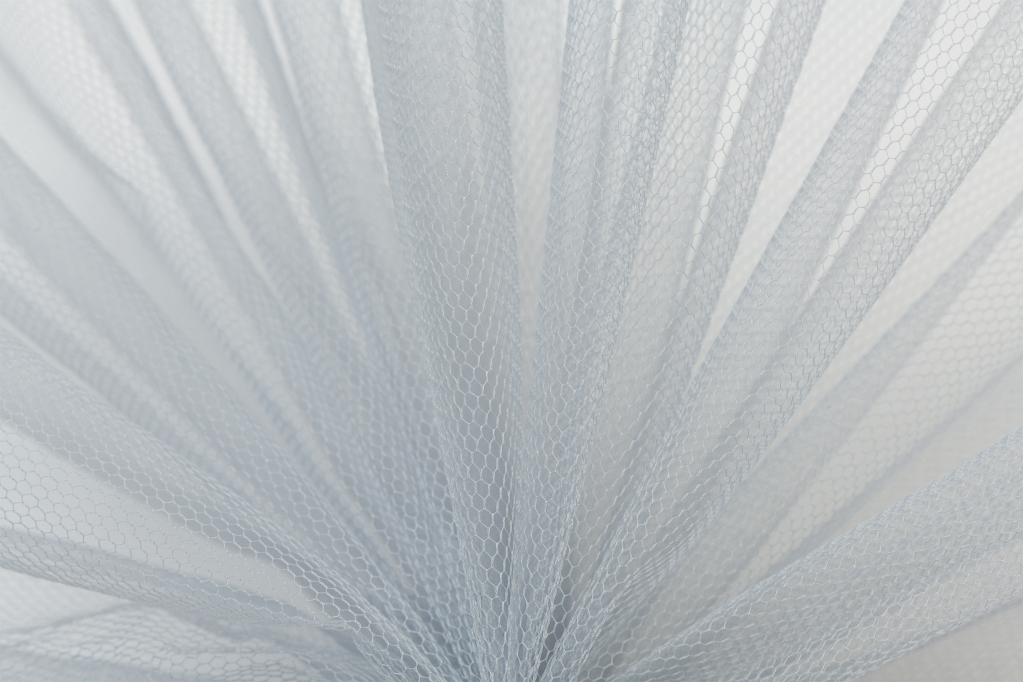 Tule Stof Zilvergrijs – Stevig, Vormvast & Creatief Toepasbaar