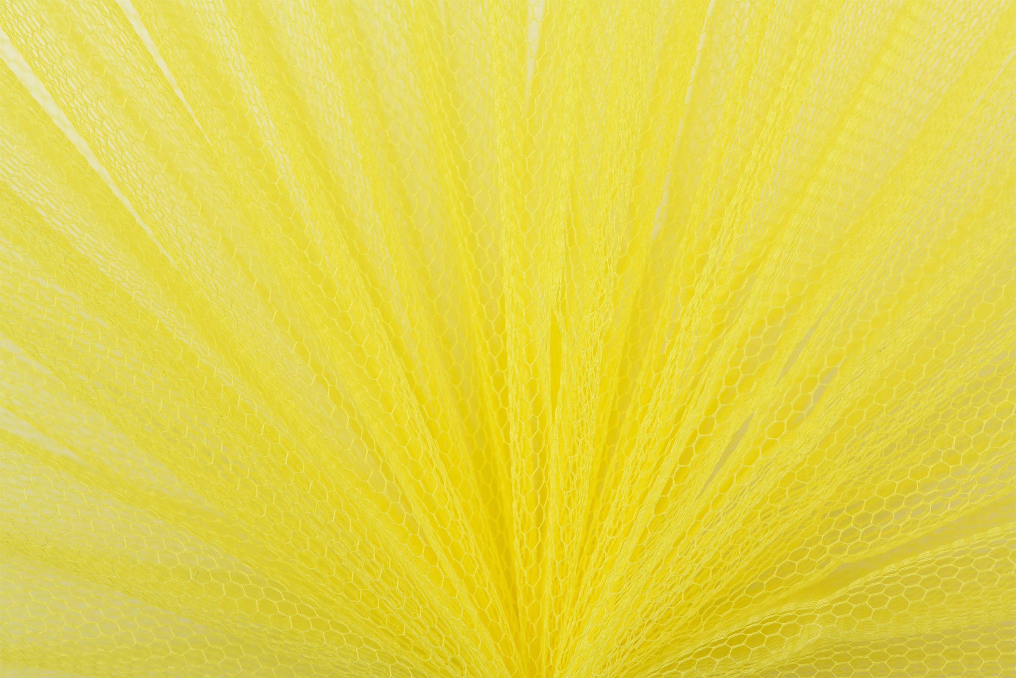 Tule Stof Geel – Stevig, Vormvast & Creatief Toepasbaar