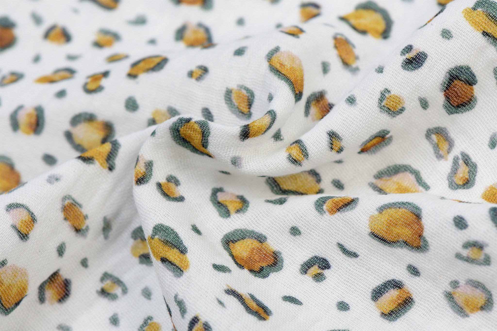 Double gauze digital animal skin white
