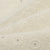 Hydrofiel Stof Embroidery Suzy Ecru – Zacht, Ademend & Oeko-Tex