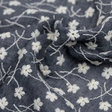 Embroidery katoen voile bloemen zwart