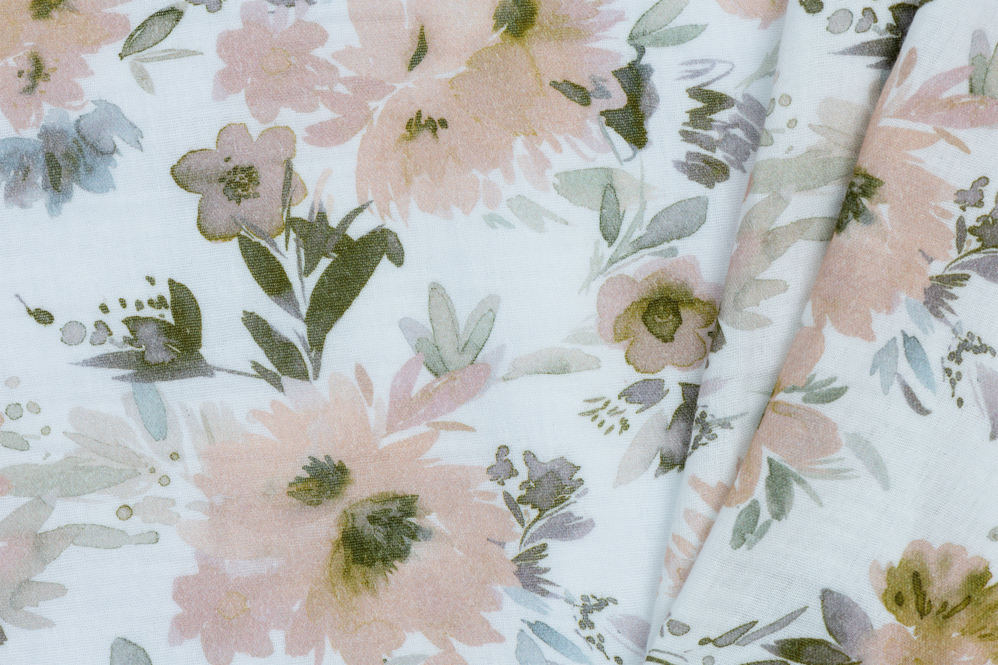 Double gauze digitaal wilde bloemen wit