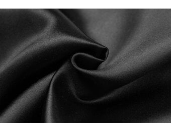 Satijn Zwart