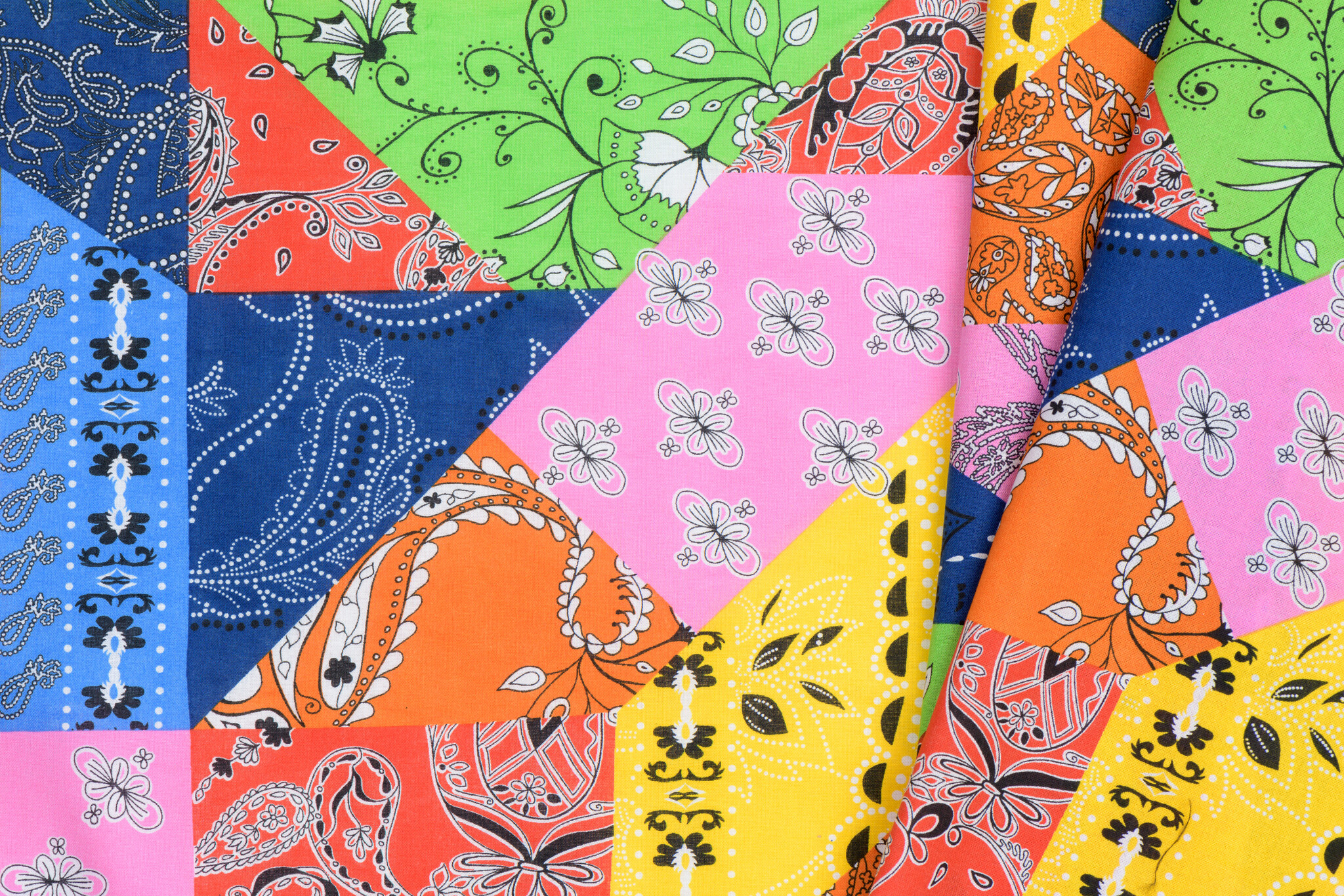 Batik Stof Patchwork – Kleurrijk, Authentiek & Creatief Gebruik