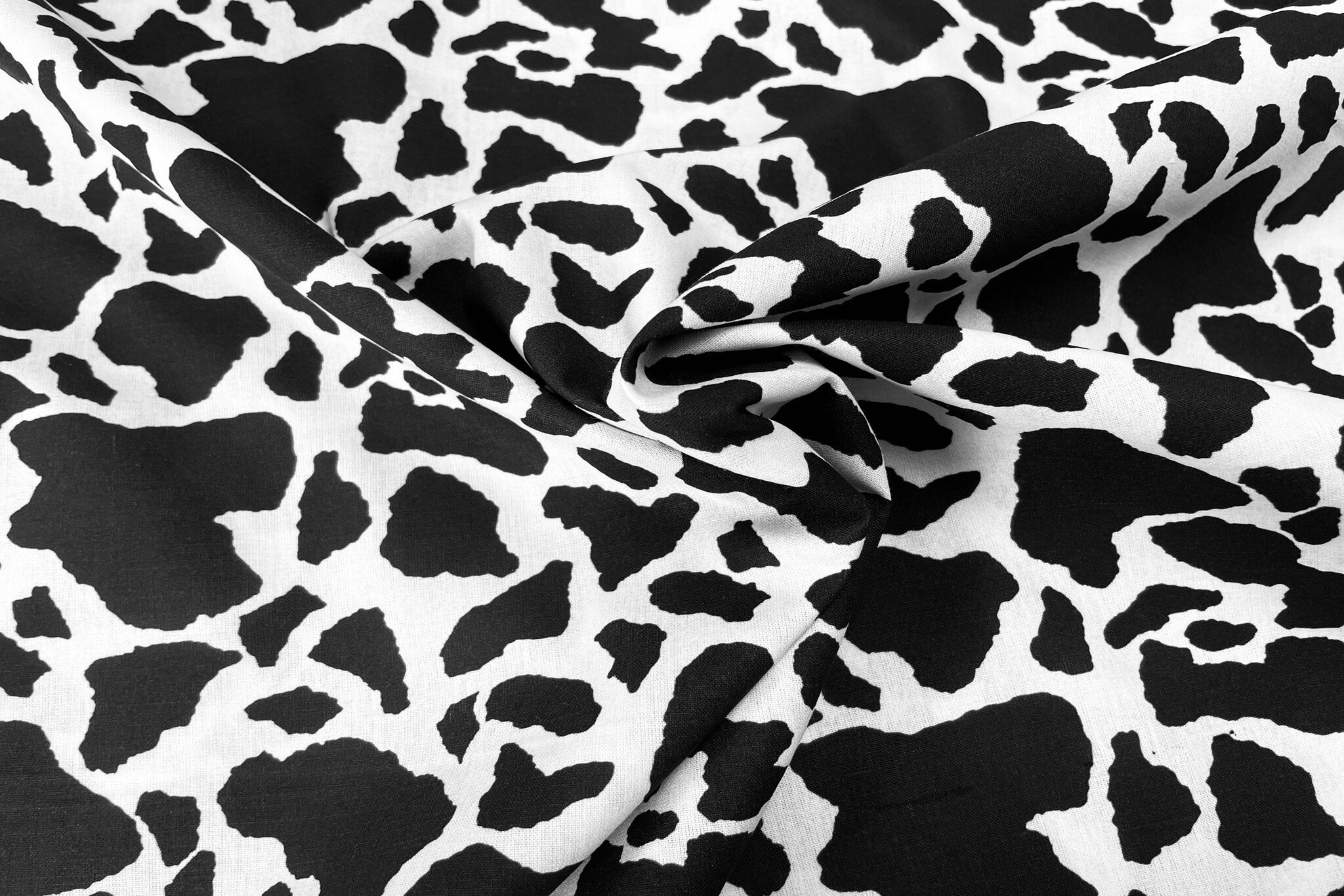Katoen Stof Koe Print Zwart/Wit – Soepel, Ademend & Decoratief