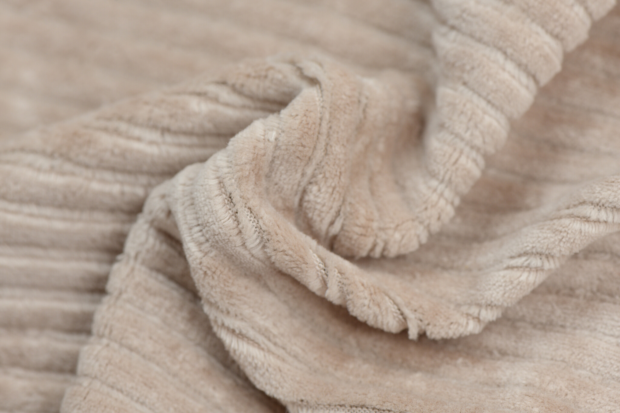 Brede Ribfluweel Jersey Stof Donker Beige – Zacht & Stijlvol