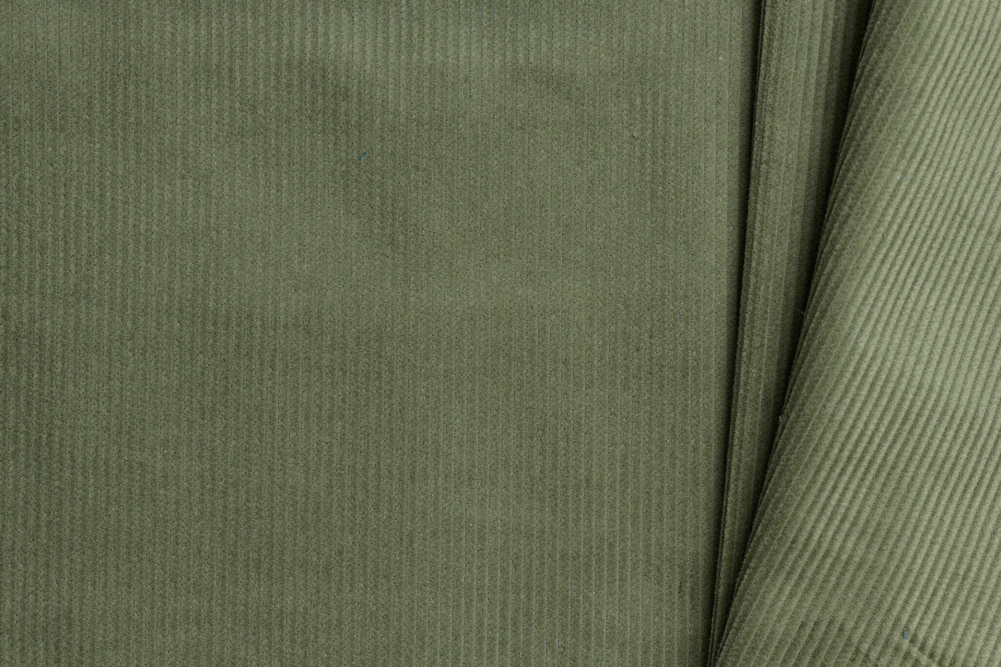 Corduroy Katoen Stof Olijf Groen – Zacht, Duurzaam & Stijlvol
