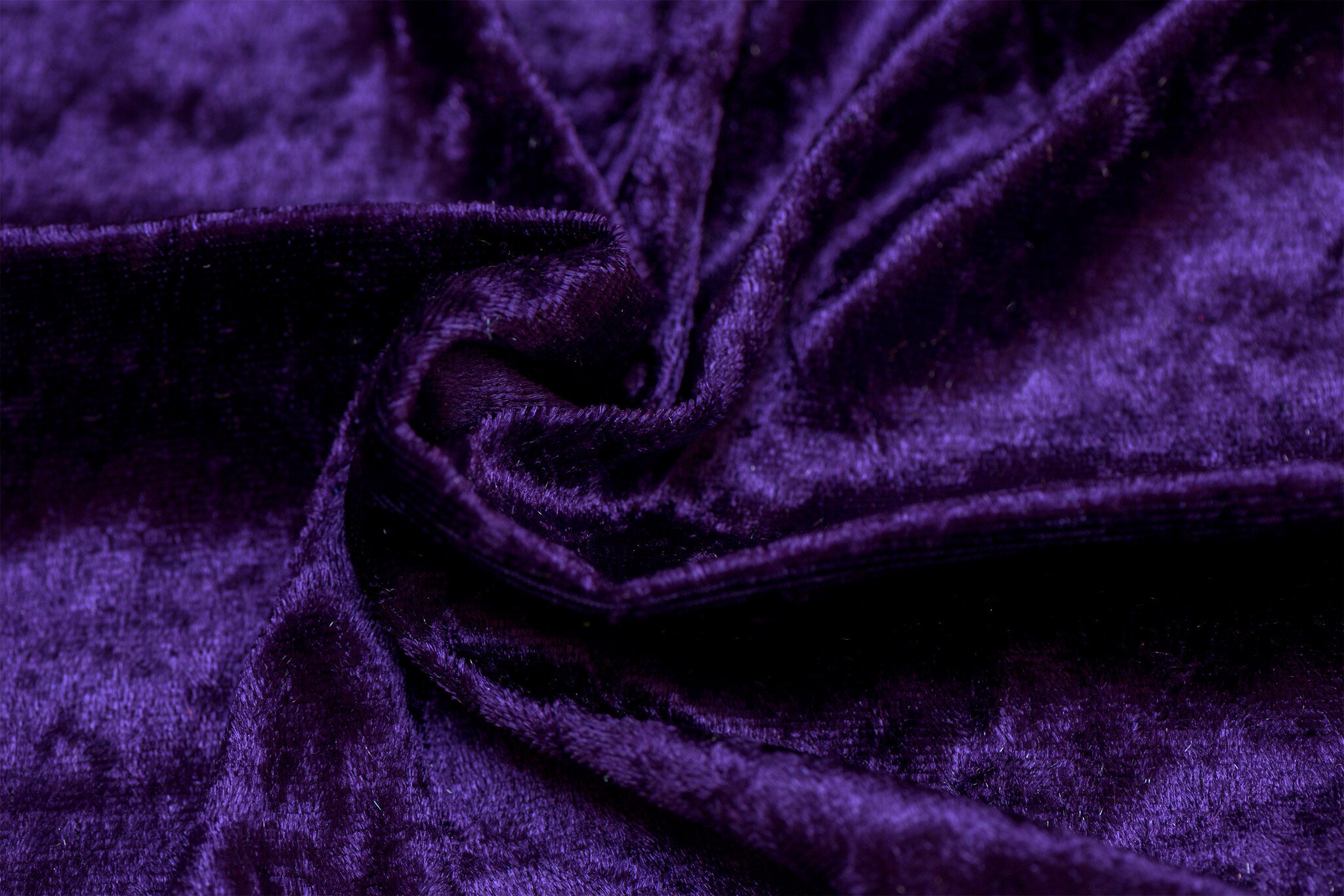 Velours de pannes uni donker paars