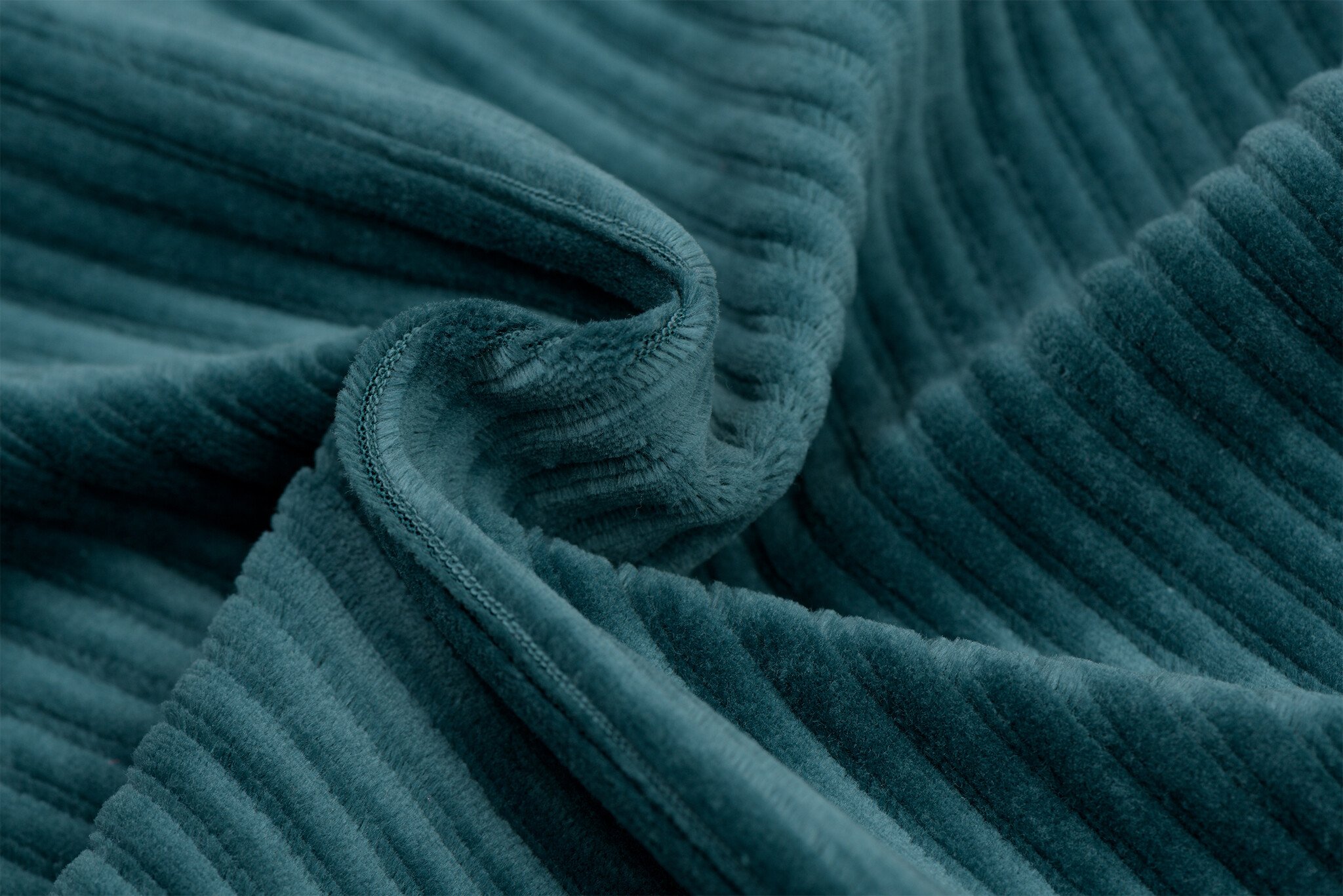 Brede Ribfluweel Jersey Stof Emerald Groen – Zacht & Stijlvol