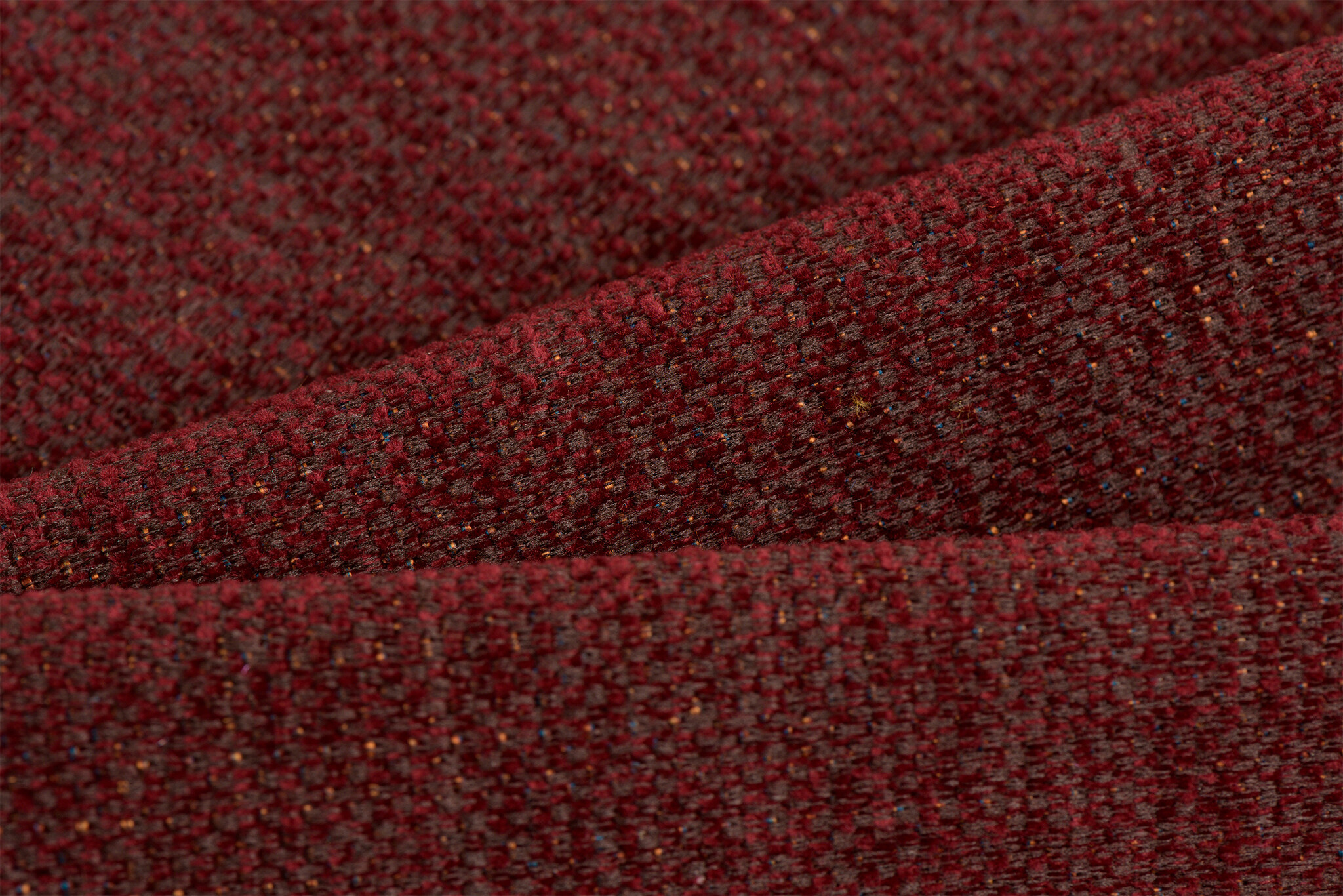 Celsius Darby Dark Garnet