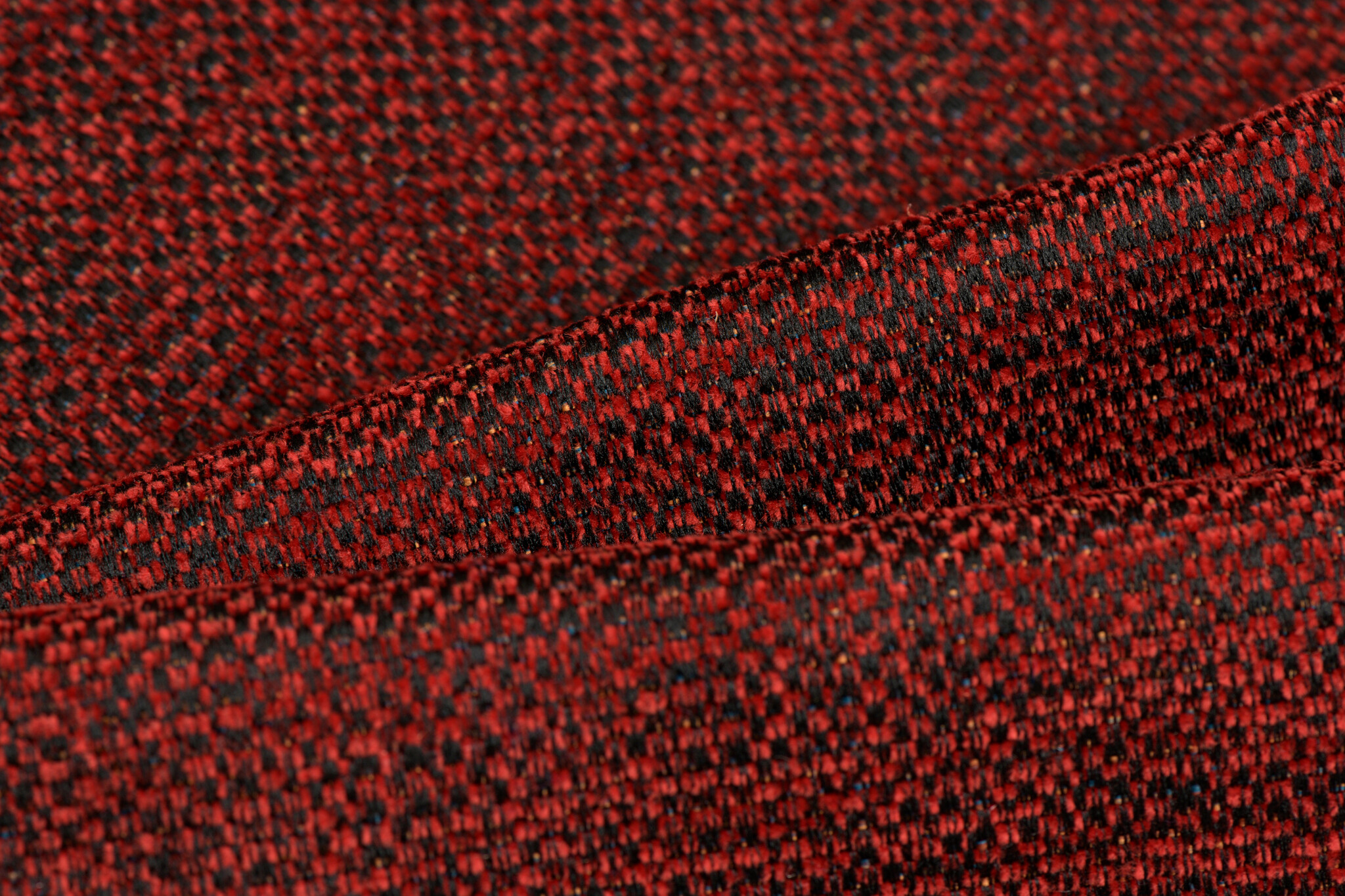 Celsius Darby Crimson