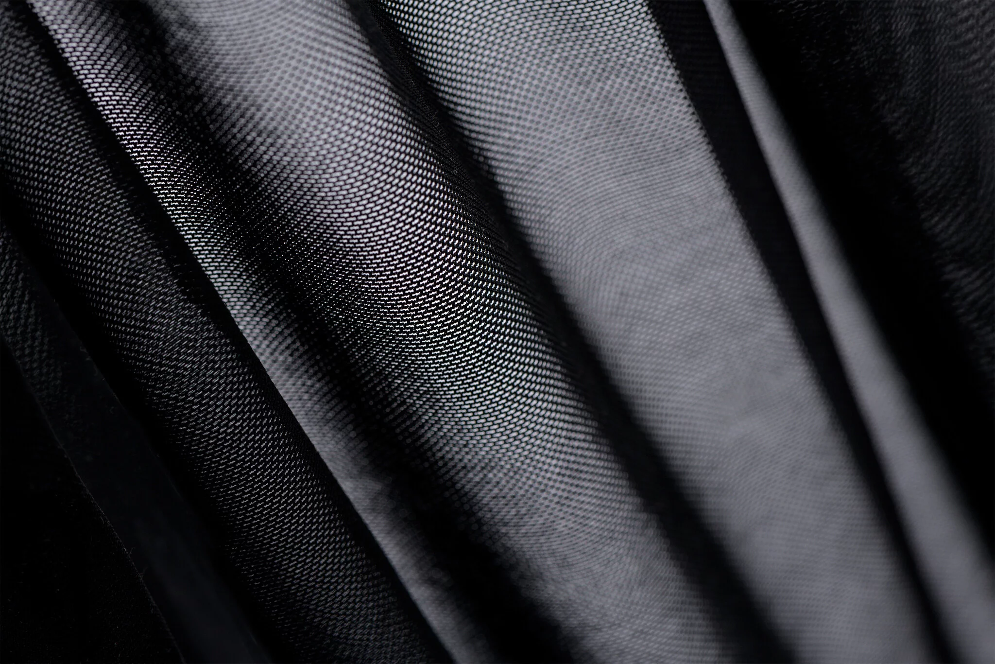 Mesh Stof Stretch Zwart – Licht, Ademend & Super Elastisch