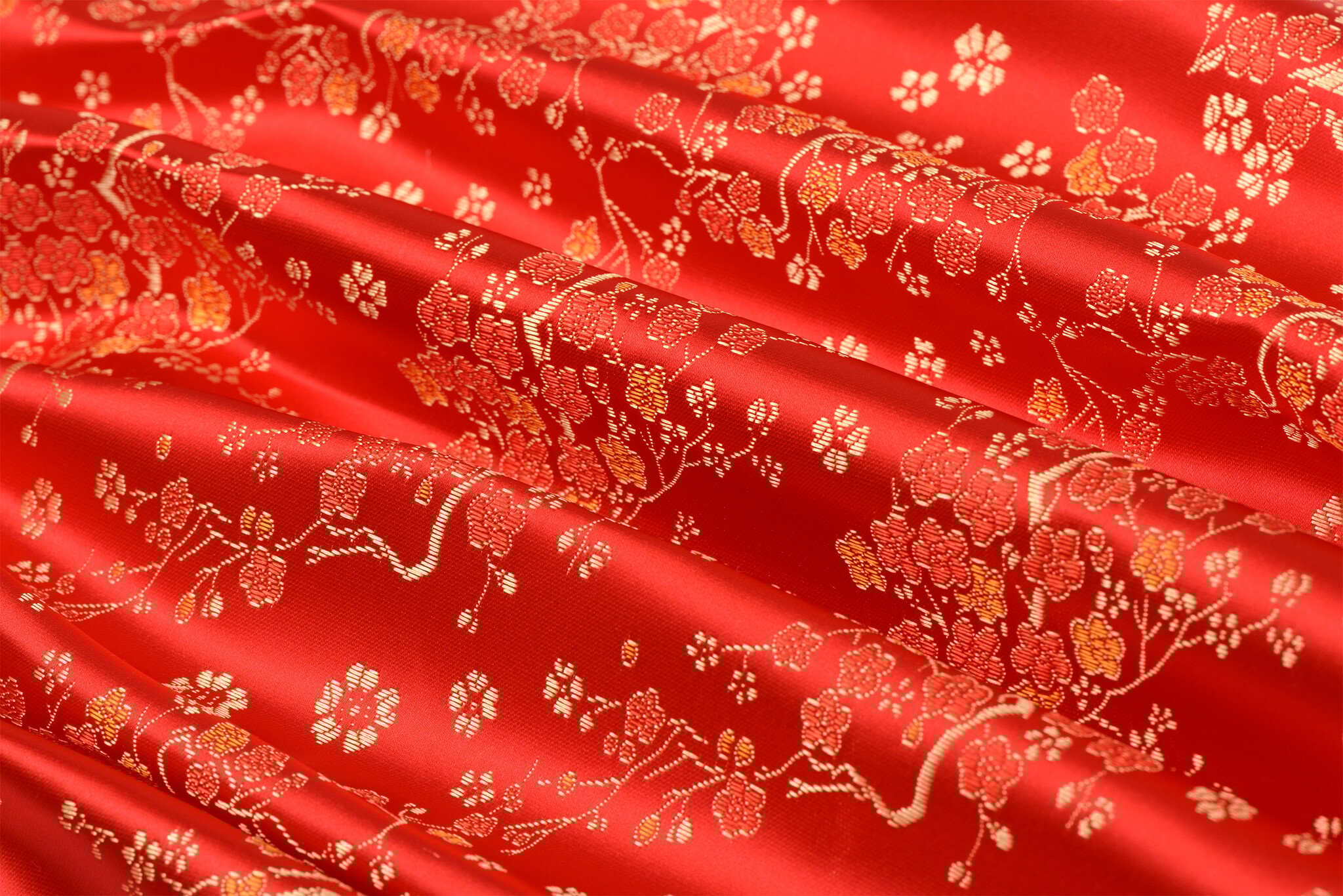 Brokaat Jacquard Stof Daisy Bloemen Rood – Chic & Elegant