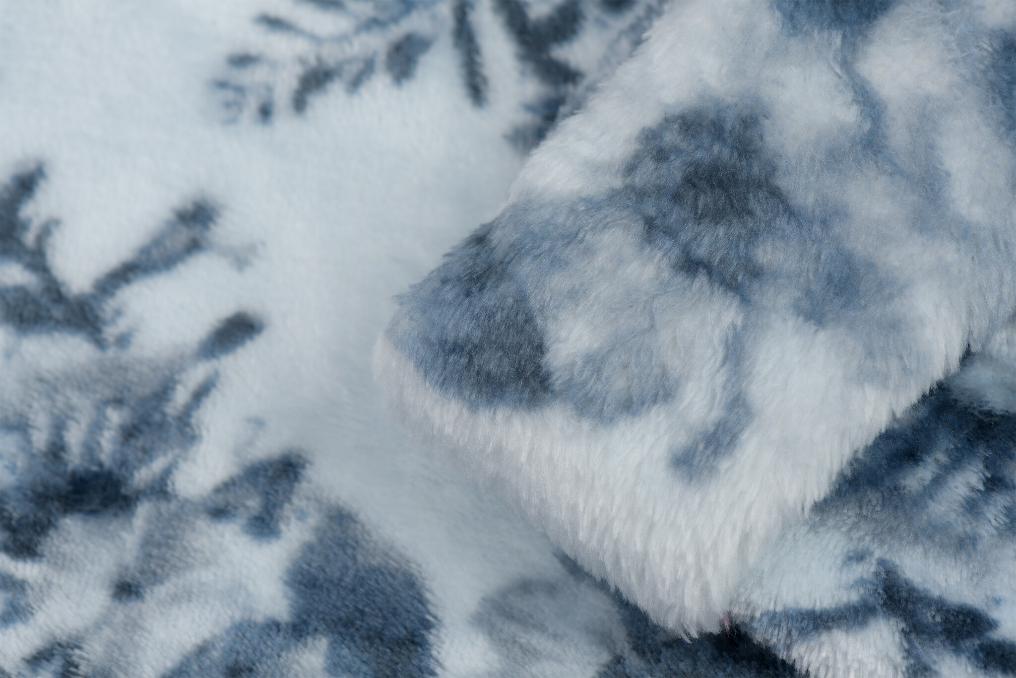 Wellness Fleece Stof Bloemen - Lichtblauw - Blauw