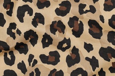 Katoen Voile Stof - Animal Skin - Camel