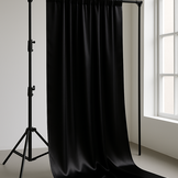 Heavy Satijn Stof Zwart –Brandvertragend & 280 cm Breed