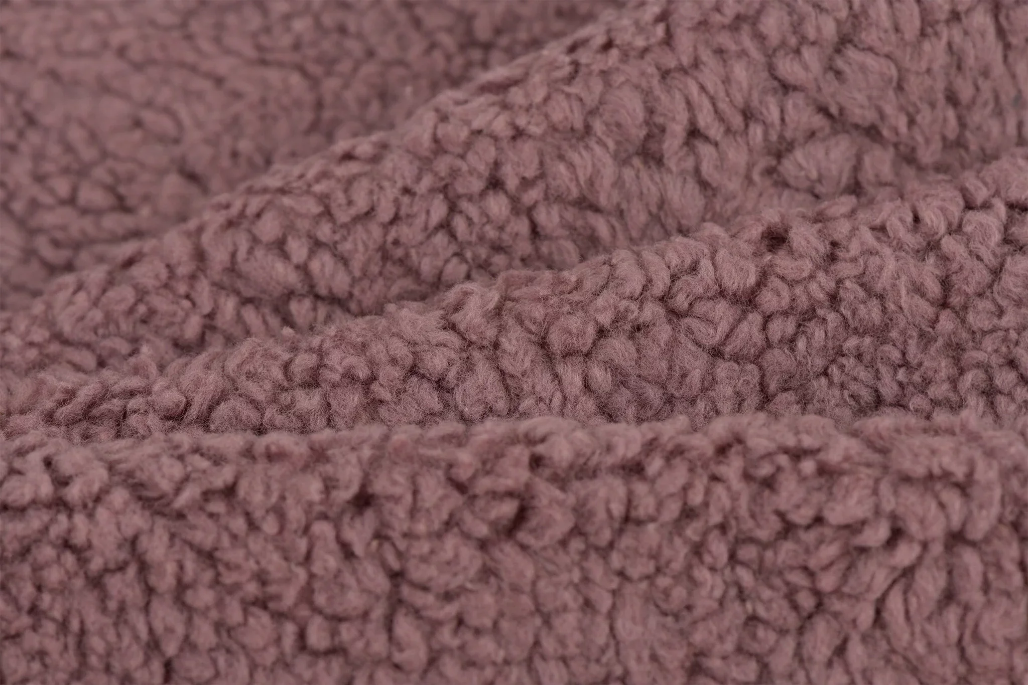 Katoen Teddy Stof Rozenhout – Zacht, Donzig & Natuurlijk