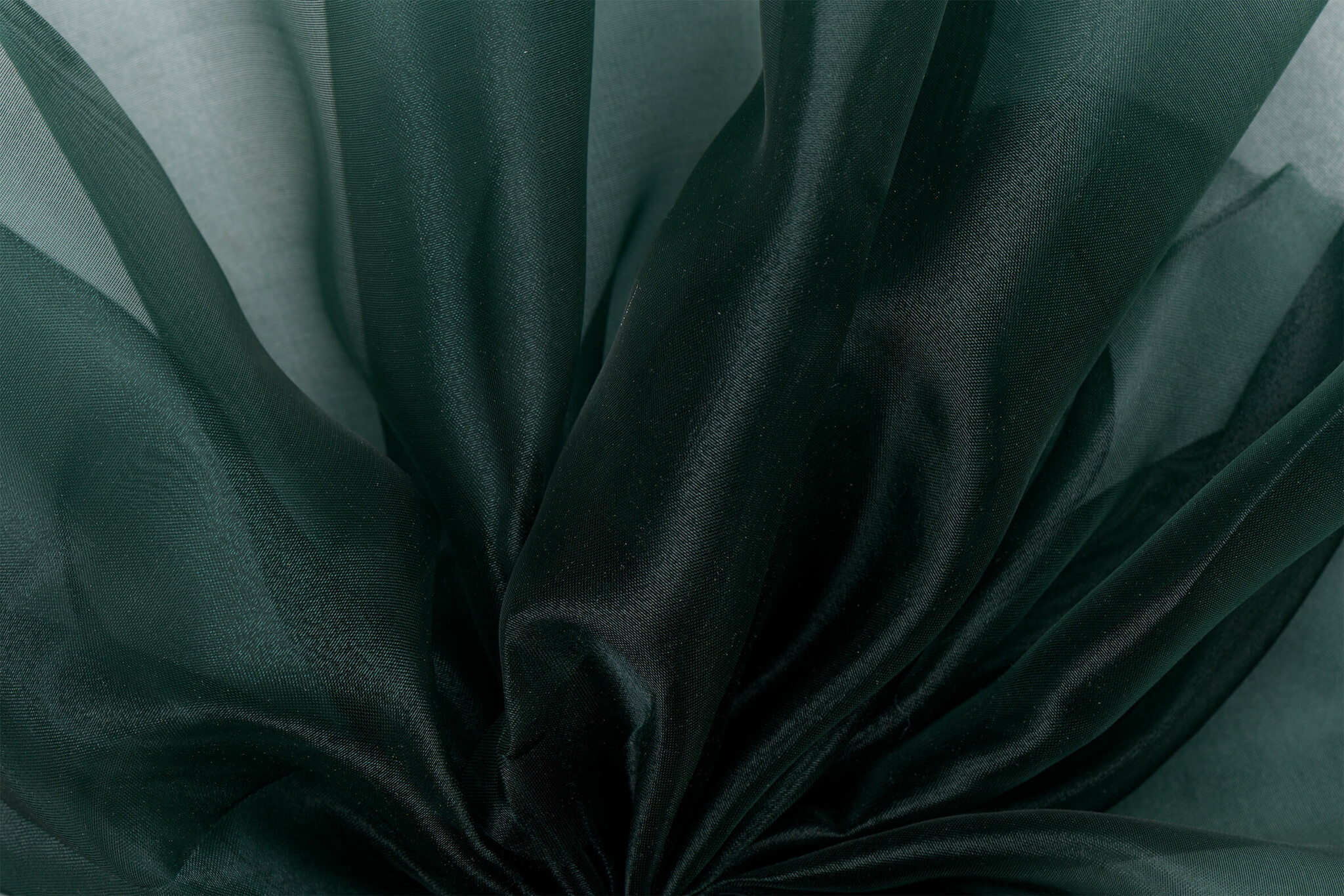 Organza Stof Donkergroen – Brandvertragend & 300 cm Breed