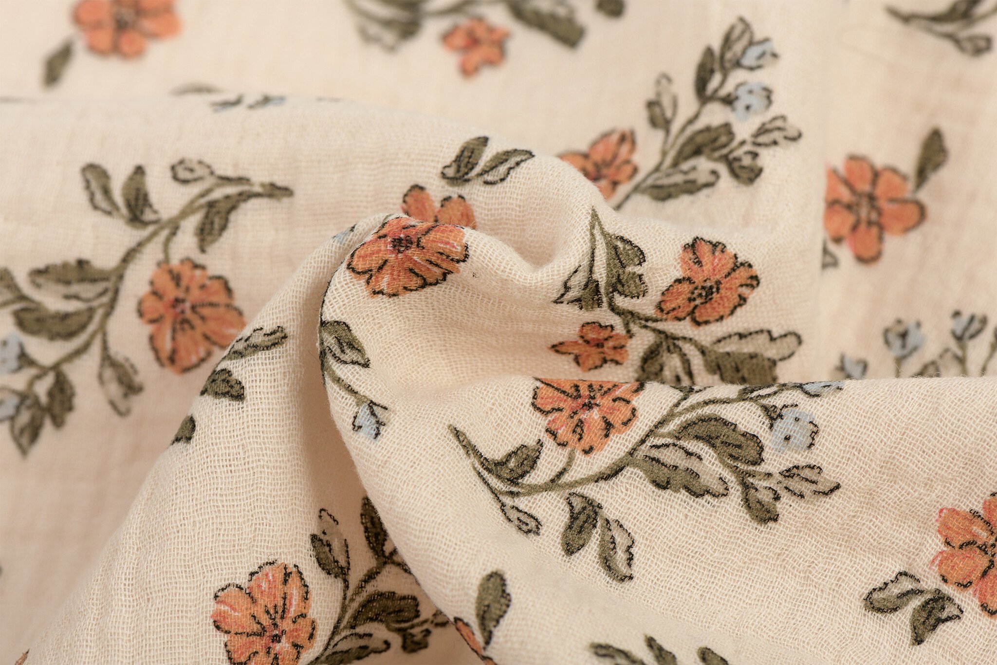 Hydrofiel Katoen Stof Bloemenveld – Zacht, Ademend & Natuurlijk