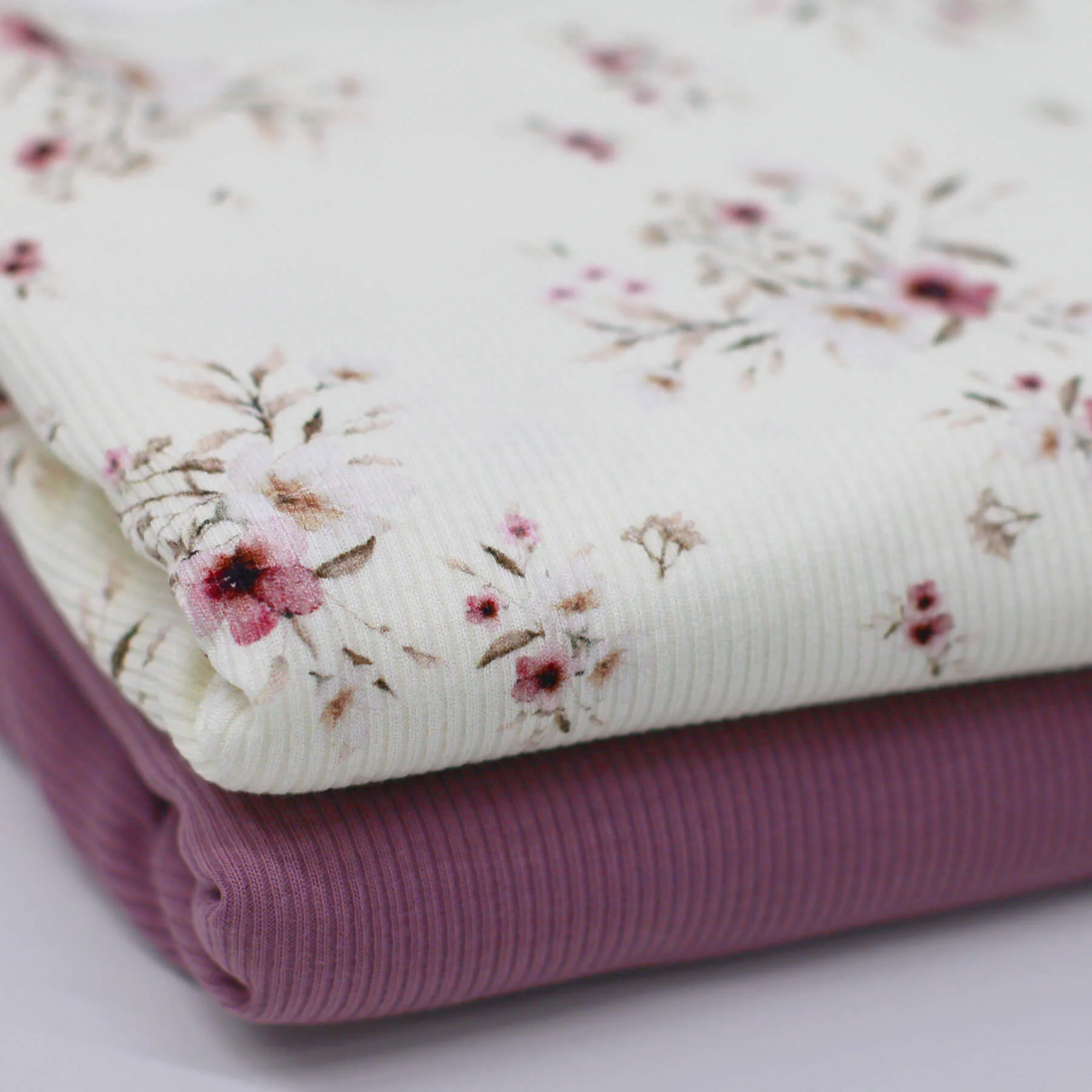 Rib Jersey Stof Kersenbloesem Oud Lila – Romantisch & Zacht
