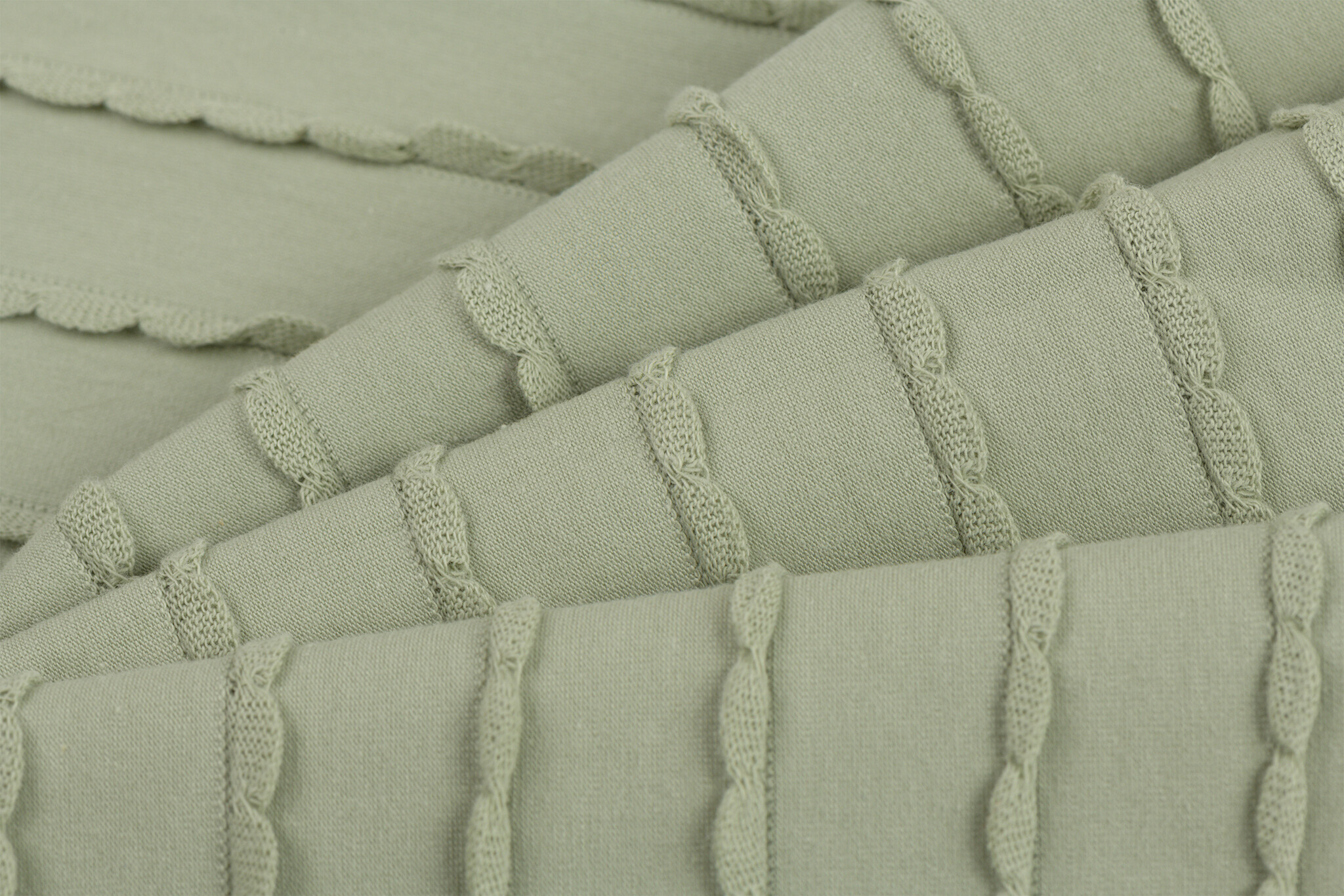 Jersey Katoen Ruffles – Salie Groen – Zacht, Rekbaar & Speels