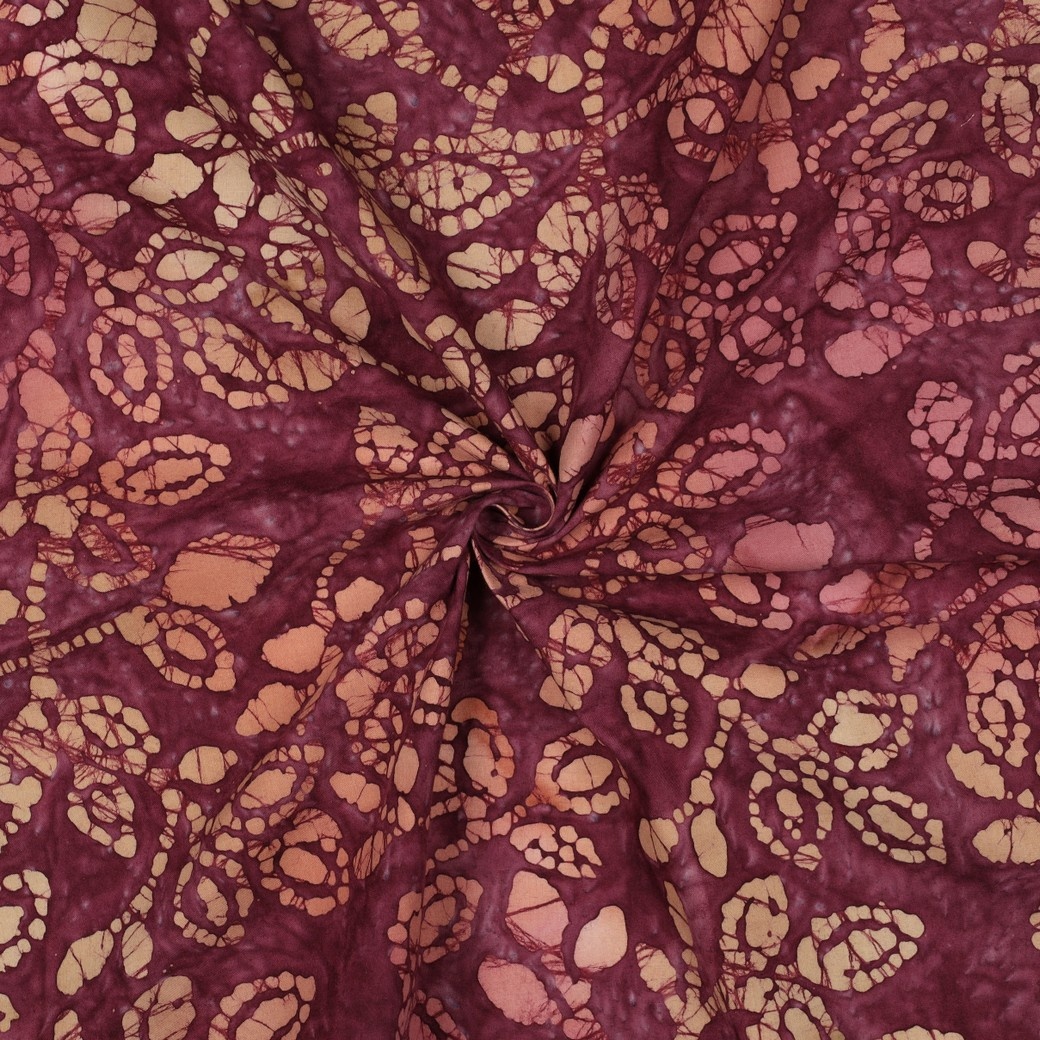 Handcrafted Batik Katoen Cerise – Ambachtelijk & Uniek